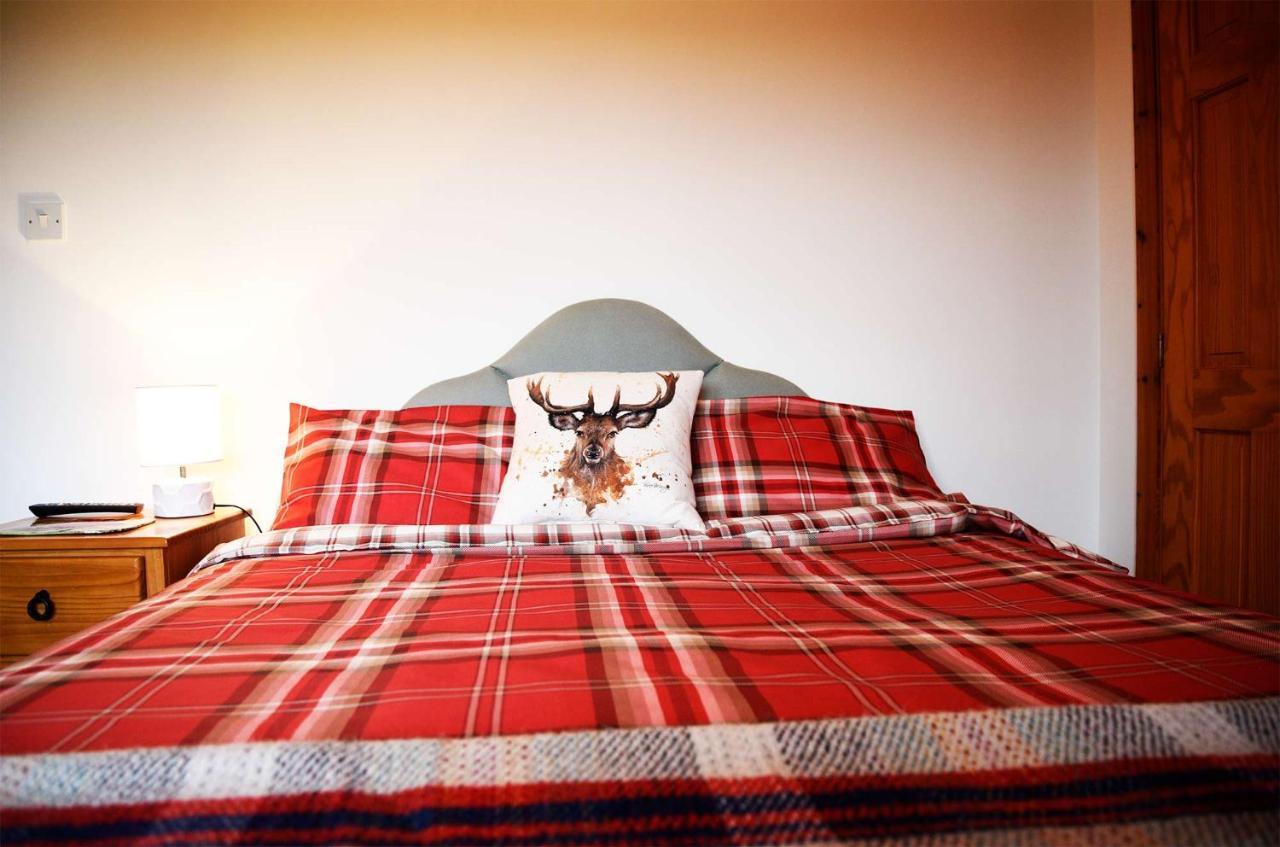Kenmore Bed And Breakfast Portree Esterno foto
