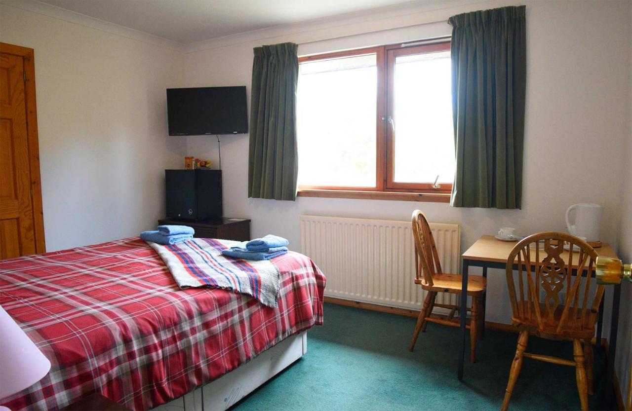 Kenmore Bed And Breakfast Portree Esterno foto